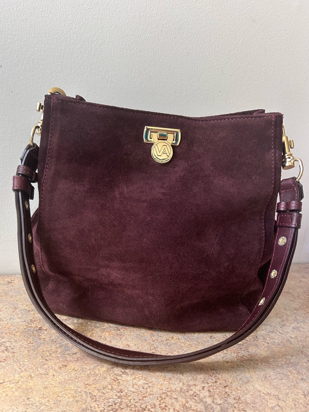 Valentina Genuine Leather near new Burgundy Suede Shoulder Purse w/Gold - Picture 14 of 15